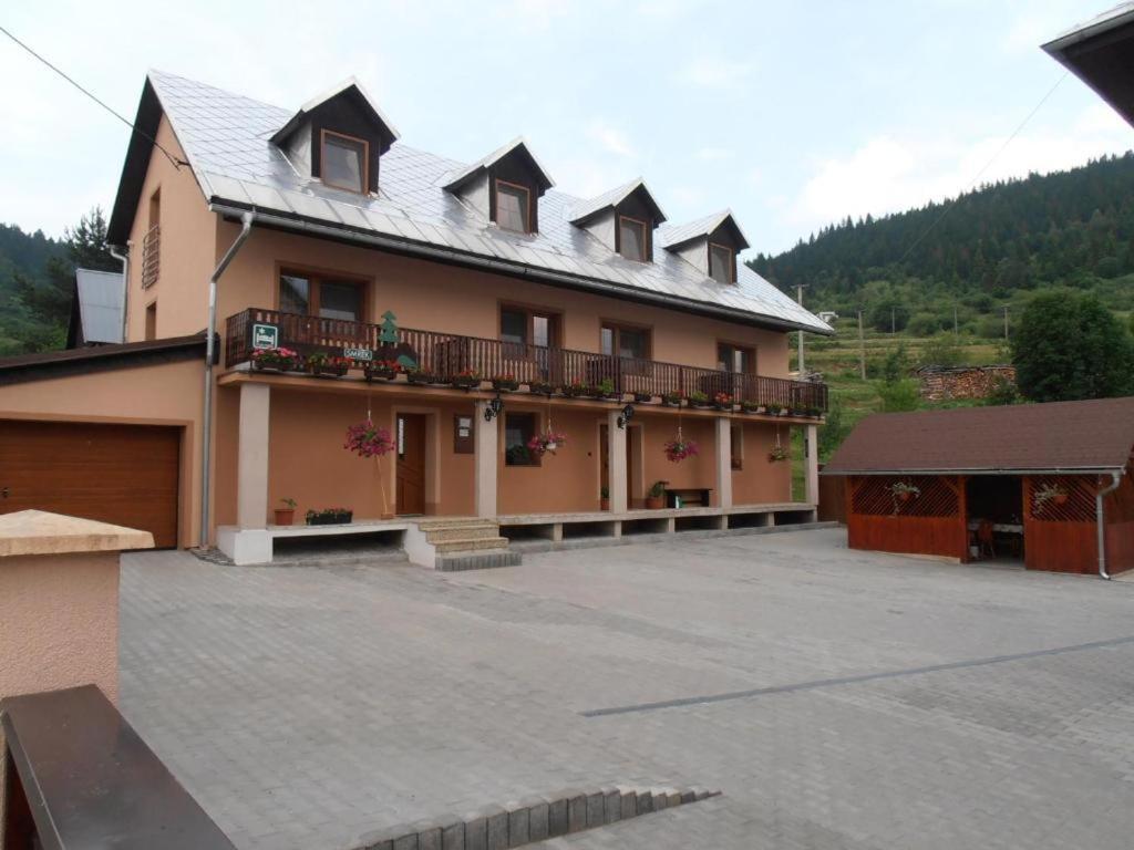 Hotel Penzion Smrek Habovka Exterior foto